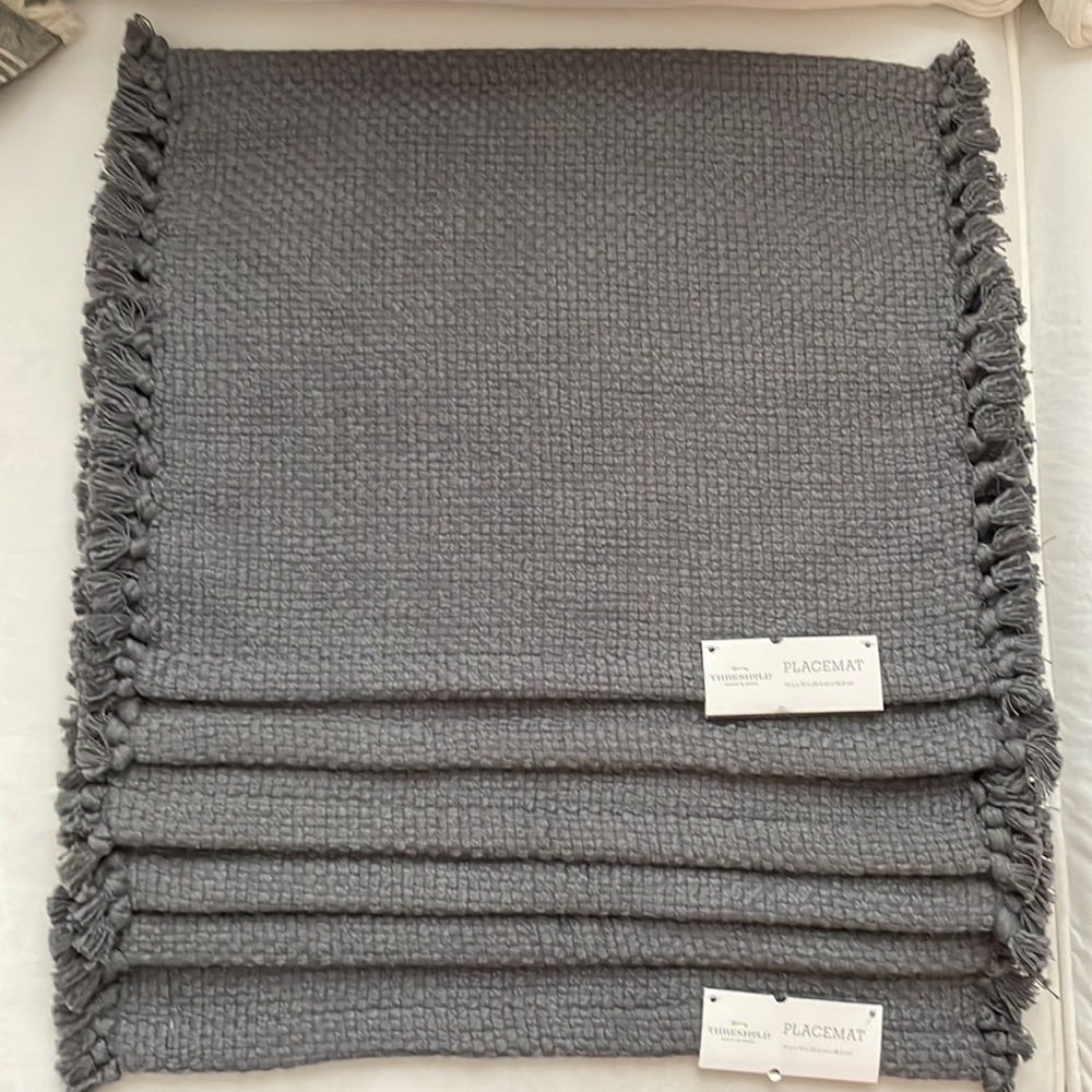 Set of SIX -Threshold 100% India Cotton Gray Placemats & SIX Washcloths ALL NEW